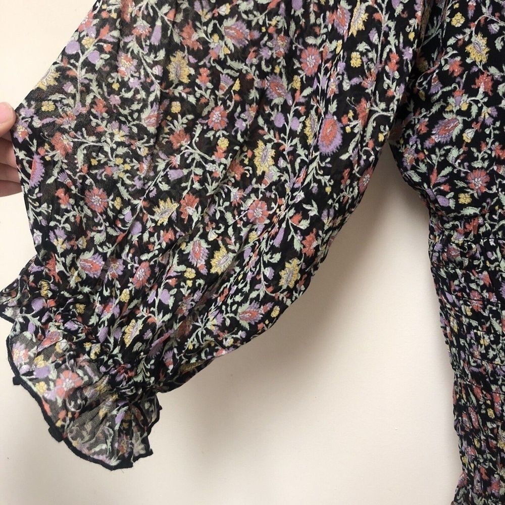 By Anthropologie Lucia Off Shoulder Floral Smocked Top Size Large Black - Picture 3 of 6